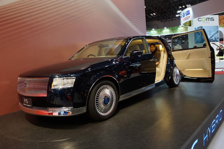  Toyota FS Hybrid Concept 2011 года  (фото 2 из 5)